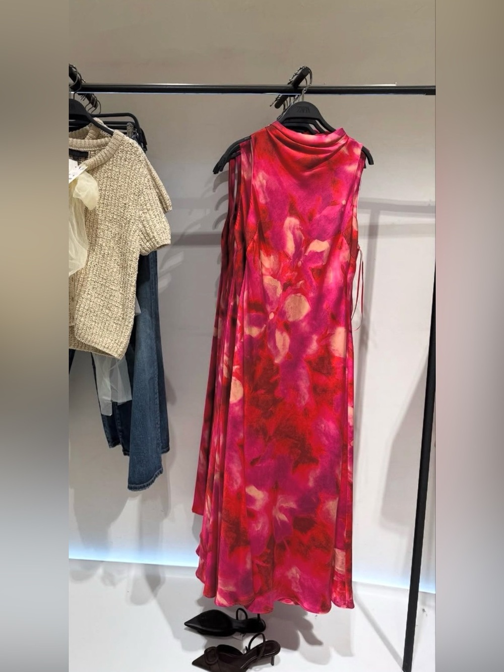 Zara Fuchsia Marble-Print V-Neck Maxi Dress